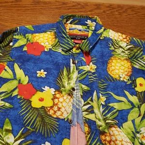 Pineapple button down